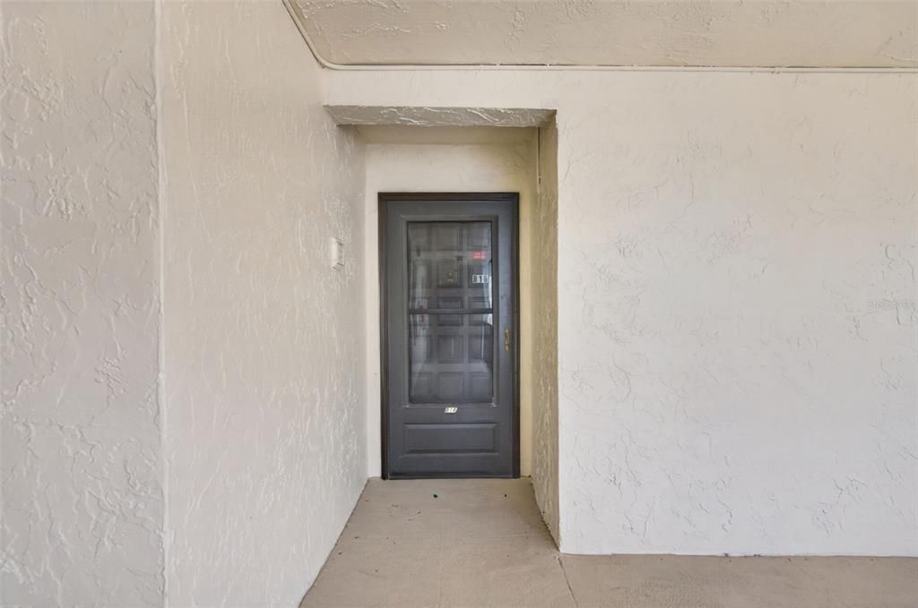 For Sale: $139,000 (2 beds, 1 baths, 857 Square Feet)