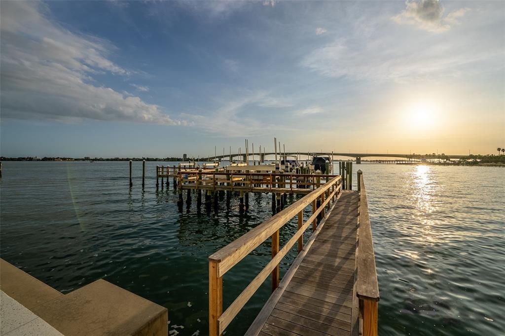 En Venta: $7,450,000 (4 camas, 4 baños, 5946 Pies cuadrados)