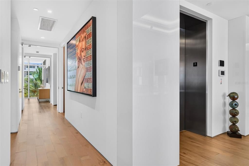 En Venta: $7,450,000 (4 camas, 4 baños, 5946 Pies cuadrados)