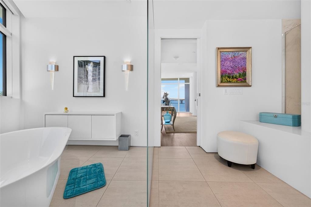 En Venta: $7,450,000 (4 camas, 4 baños, 5946 Pies cuadrados)
