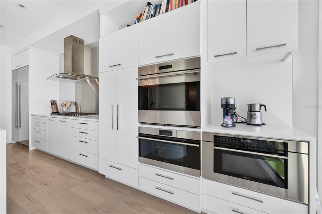 En Venta: $7,450,000 (4 camas, 4 baños, 5946 Pies cuadrados)
