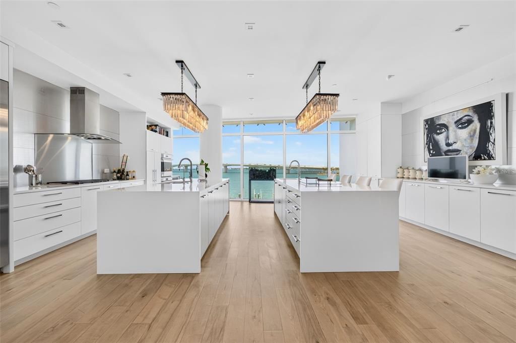 En Venta: $7,450,000 (4 camas, 4 baños, 5946 Pies cuadrados)