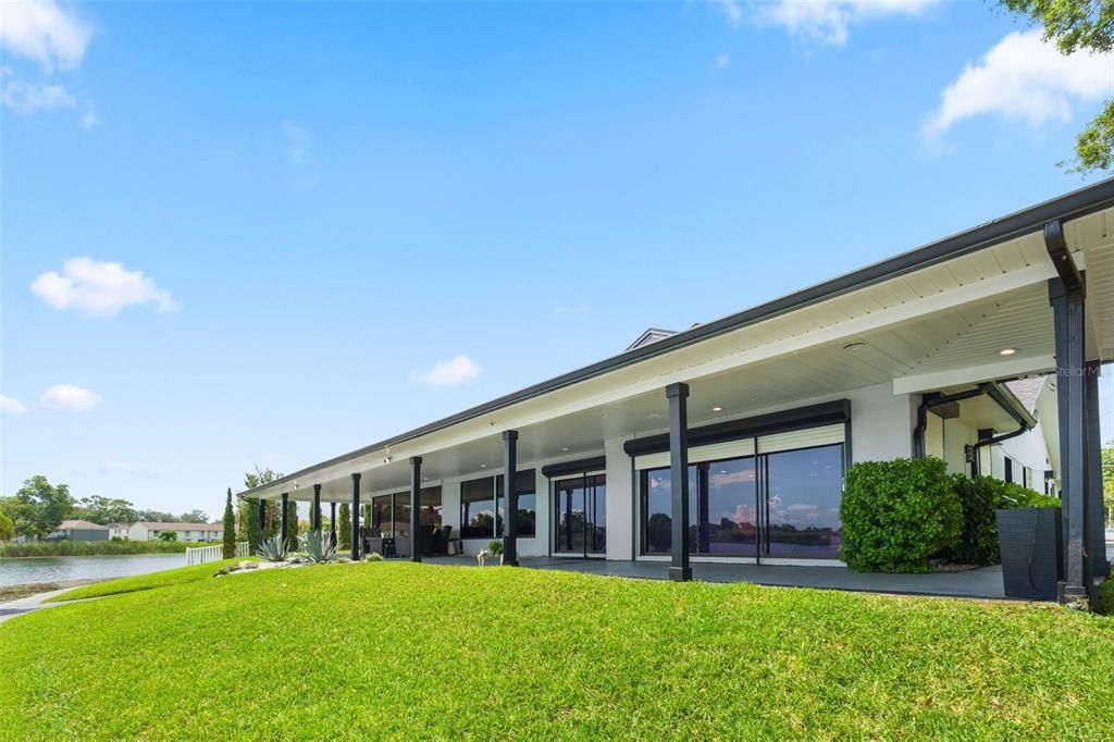 For Sale: $900,000 (5 beds, 5 baths, 3122 Square Feet)