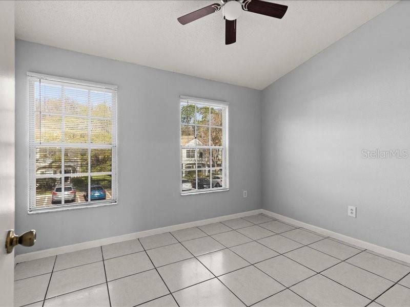 For Sale: $210,000 (2 beds, 2 baths, 1184 Square Feet)