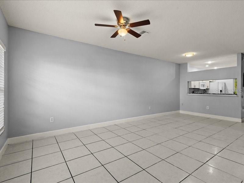 For Sale: $210,000 (2 beds, 2 baths, 1184 Square Feet)
