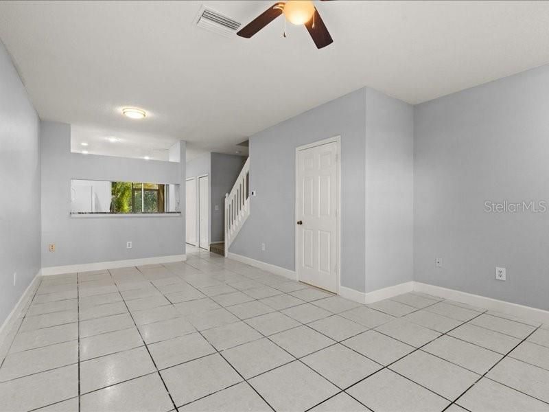For Sale: $210,000 (2 beds, 2 baths, 1184 Square Feet)