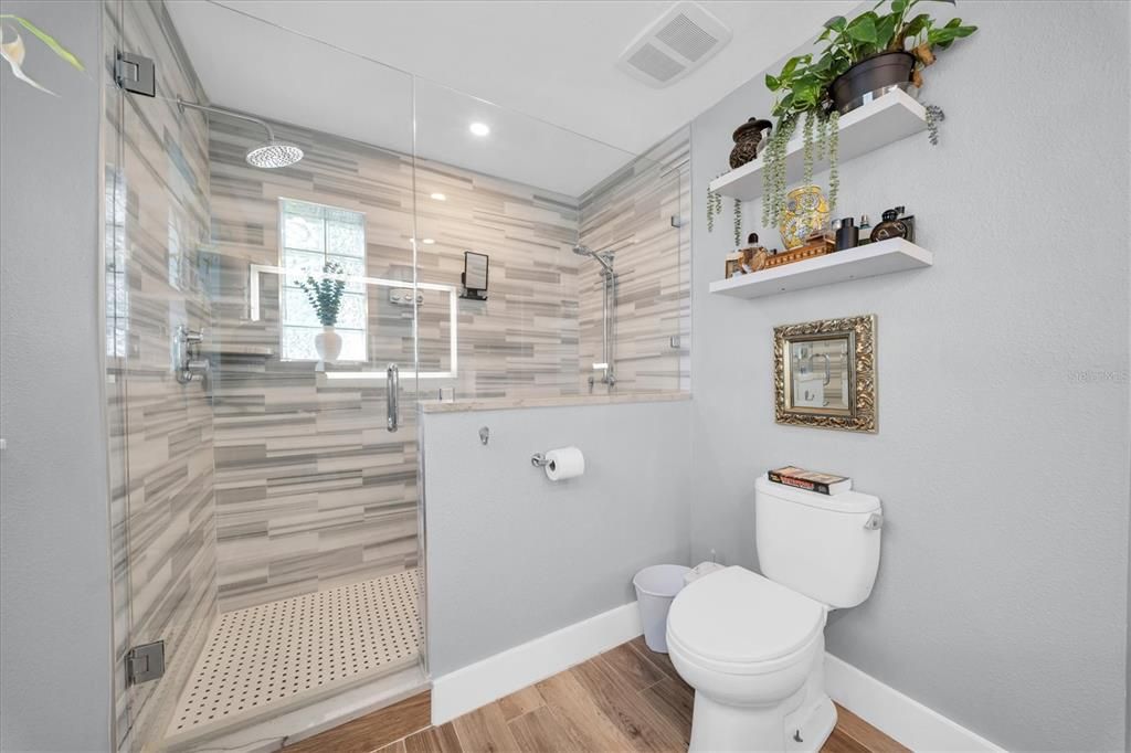 For Sale: $665,000 (4 beds, 3 baths, 2082 Square Feet)