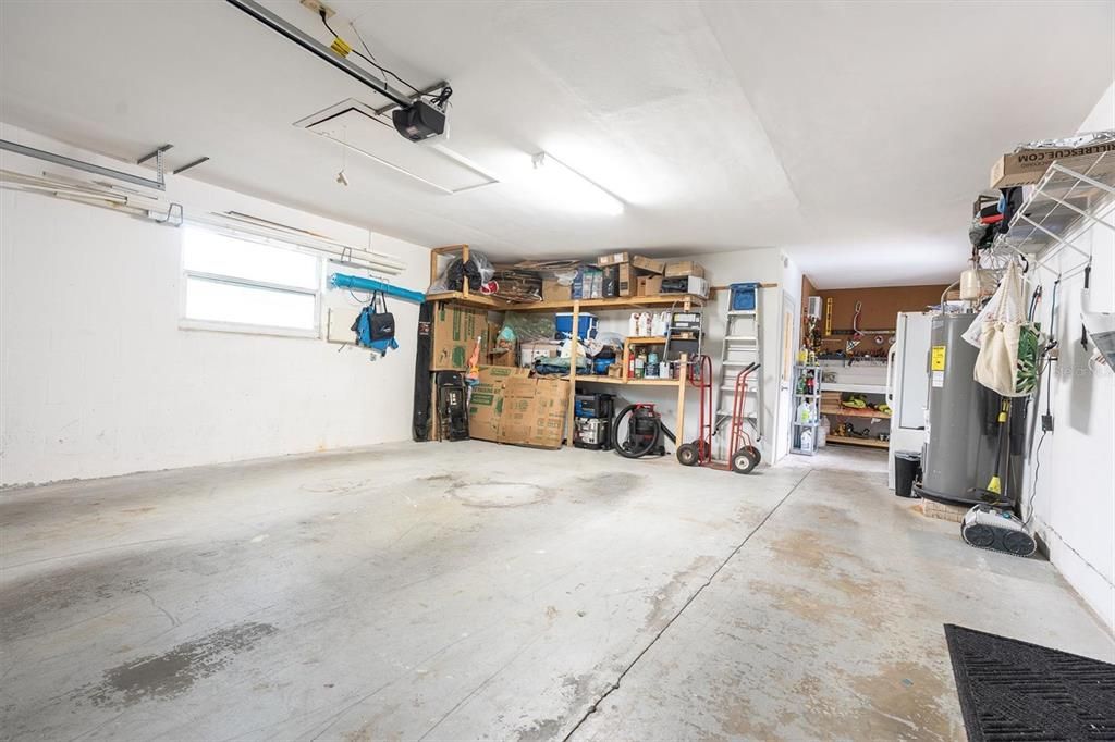 For Sale: $665,000 (4 beds, 3 baths, 2082 Square Feet)