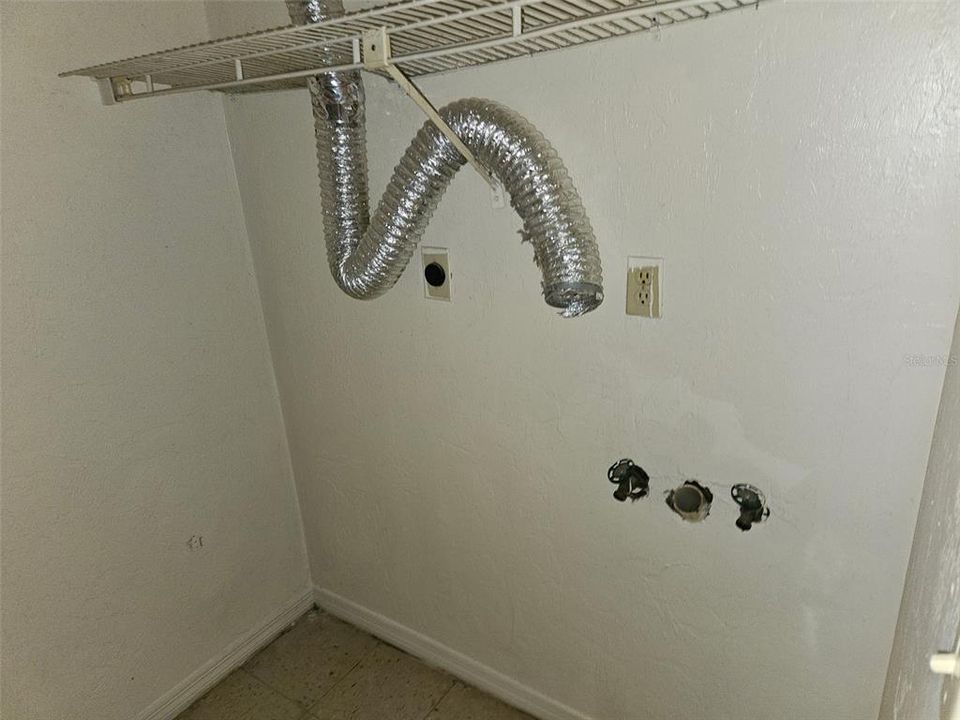 For Sale: $450,000 (8 beds, 0 baths, 1800 Square Feet)