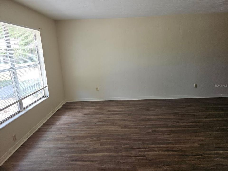 For Sale: $450,000 (8 beds, 0 baths, 1800 Square Feet)