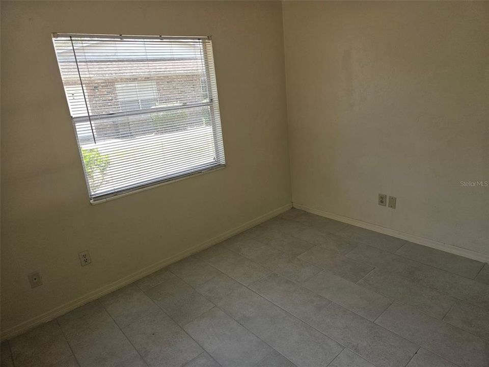 For Sale: $450,000 (8 beds, 0 baths, 1800 Square Feet)