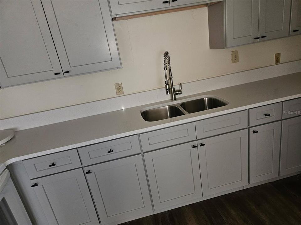 For Sale: $450,000 (8 beds, 0 baths, 1800 Square Feet)