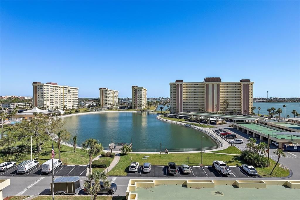 For Sale: $174,000 (1 beds, 1 baths, 815 Square Feet)