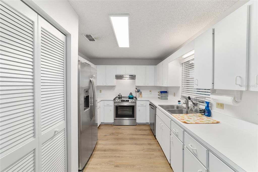 En Venta: $139,900 (2 camas, 2 baños, 1103 Pies cuadrados)