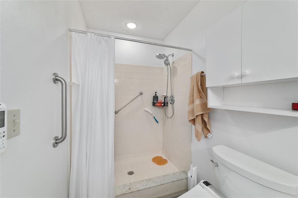 En Venta: $139,900 (2 camas, 2 baños, 1103 Pies cuadrados)