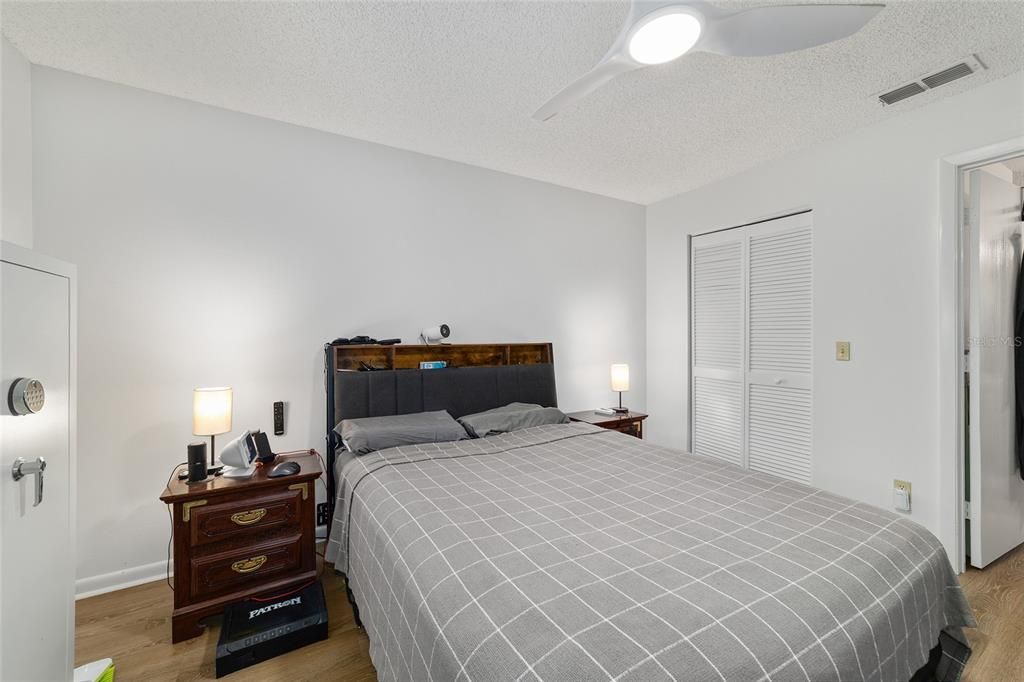 En Venta: $139,900 (2 camas, 2 baños, 1103 Pies cuadrados)