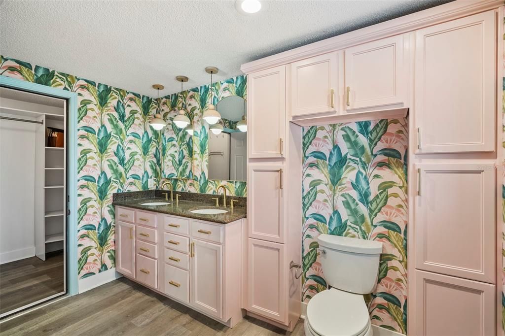 For Sale: $779,000 (4 beds, 2 baths, 2247 Square Feet)