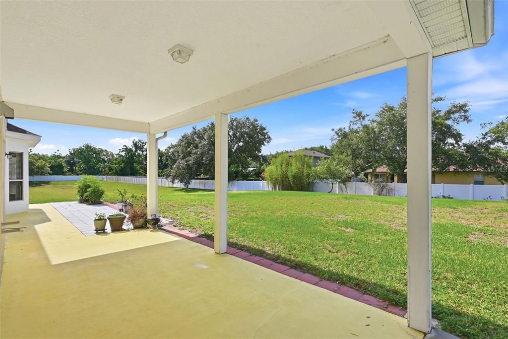 For Sale: $684,000 (5 beds, 3 baths, 3228 Square Feet)
