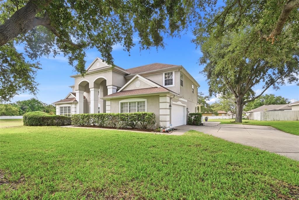For Sale: $684,000 (5 beds, 3 baths, 3228 Square Feet)