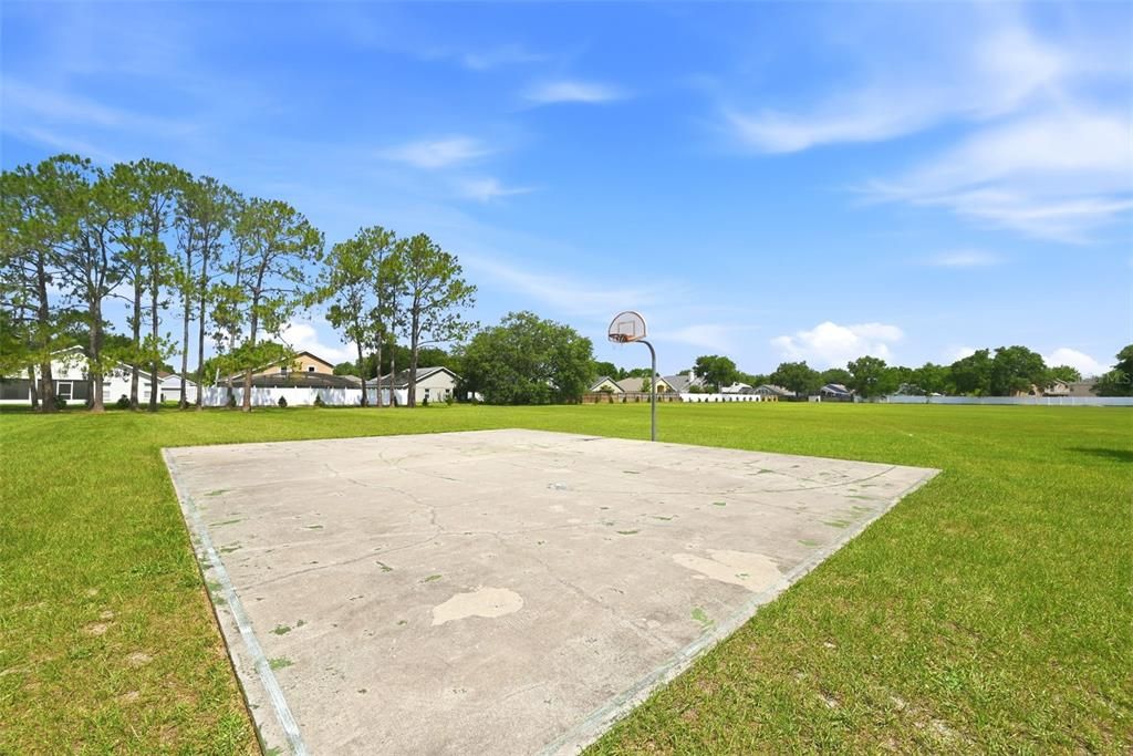 For Sale: $684,000 (5 beds, 3 baths, 3228 Square Feet)