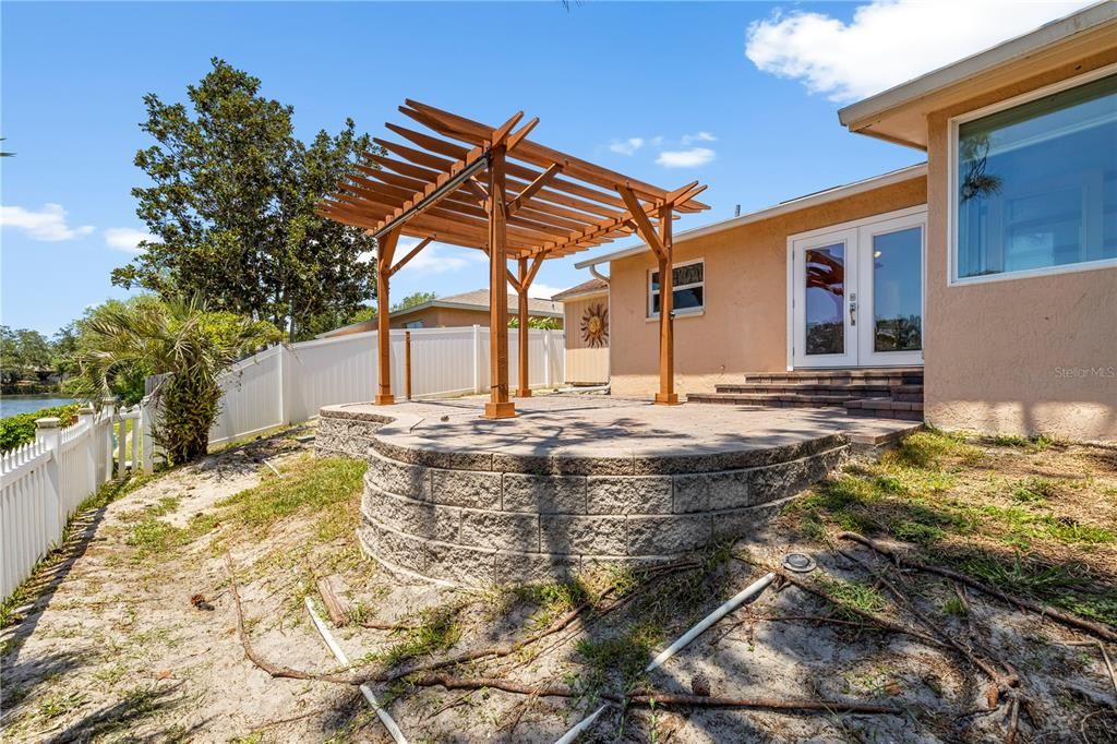For Sale: $359,990 (2 beds, 2 baths, 1176 Square Feet)