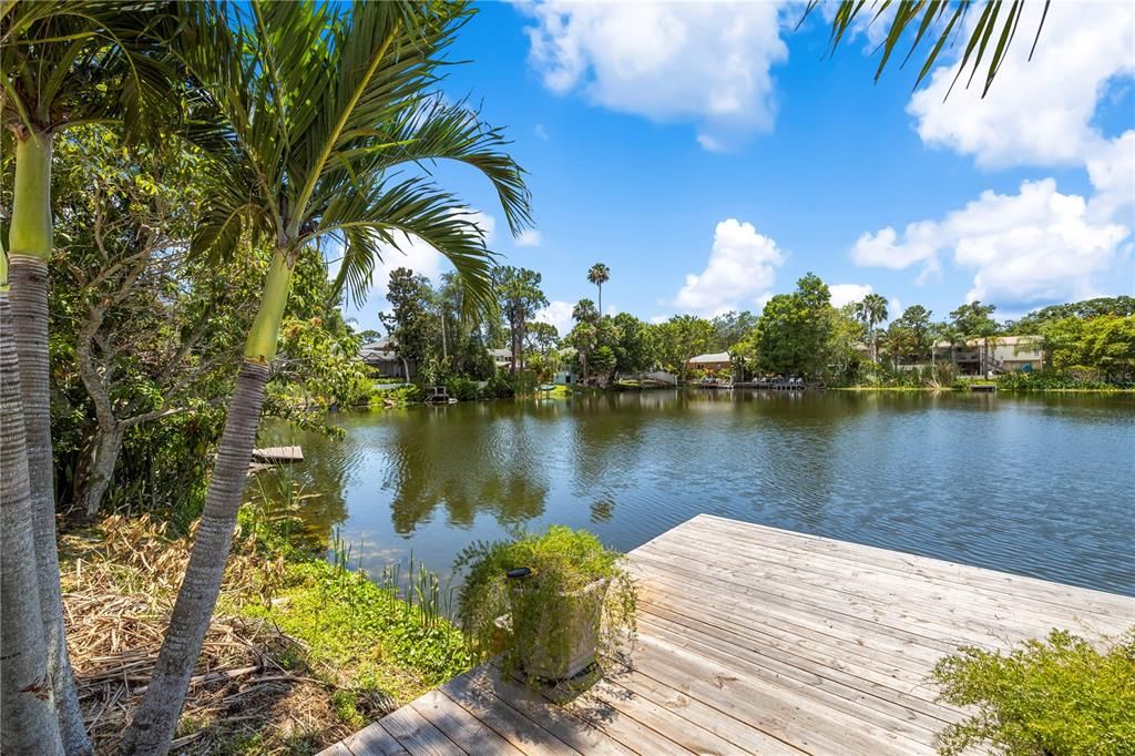 For Sale: $359,990 (2 beds, 2 baths, 1176 Square Feet)