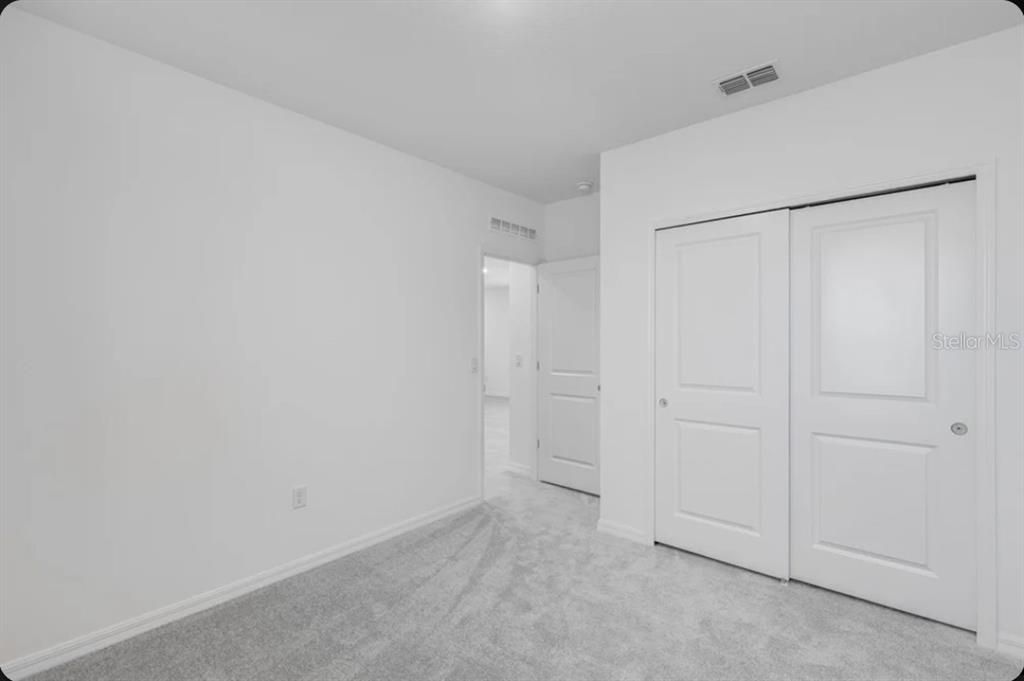 For Sale: $324,479 (3 beds, 2 baths, 1603 Square Feet)