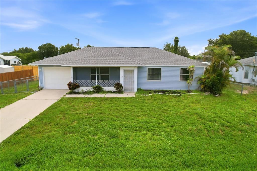 For Sale: $195,000 (3 beds, 2 baths, 1104 Square Feet)