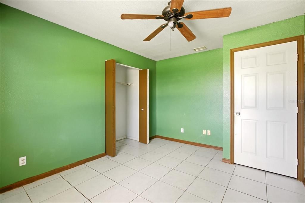 For Sale: $195,000 (3 beds, 2 baths, 1104 Square Feet)