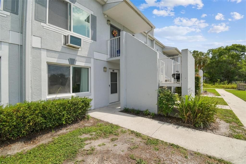 Active With Contract: $48,000 (1 beds, 1 baths, 336 Square Feet)
