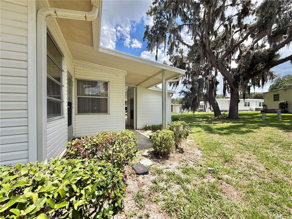 For Sale: $79,000 (2 beds, 2 baths, 1312 Square Feet)