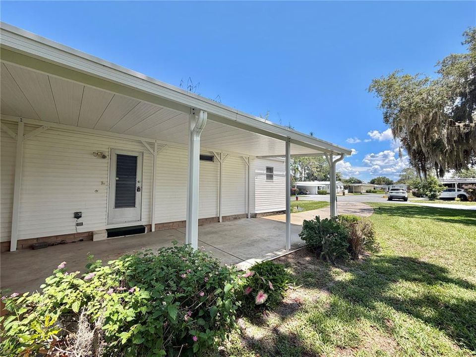 For Sale: $79,000 (2 beds, 2 baths, 1312 Square Feet)