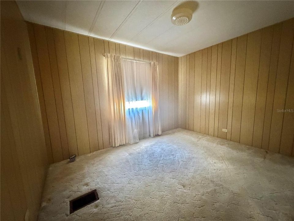 For Sale: $79,000 (2 beds, 2 baths, 1312 Square Feet)