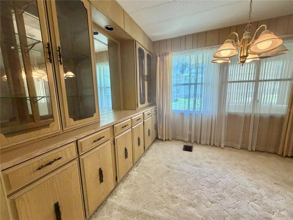 For Sale: $79,000 (2 beds, 2 baths, 1312 Square Feet)