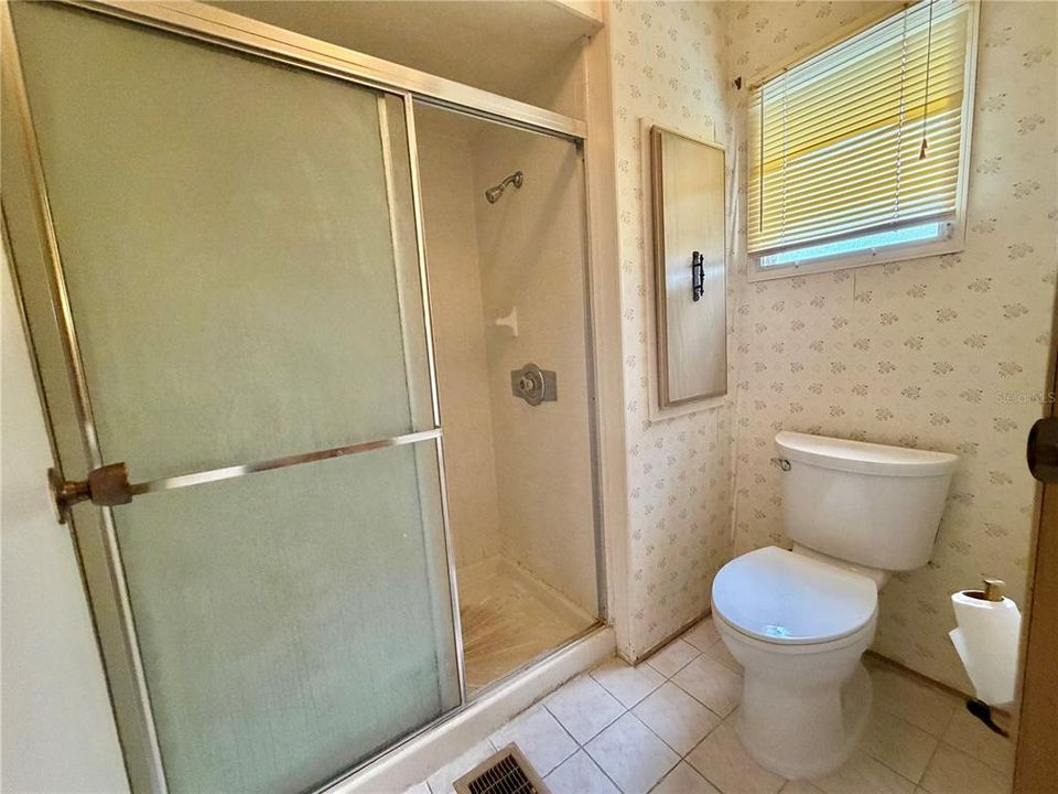 For Sale: $79,000 (2 beds, 2 baths, 1312 Square Feet)