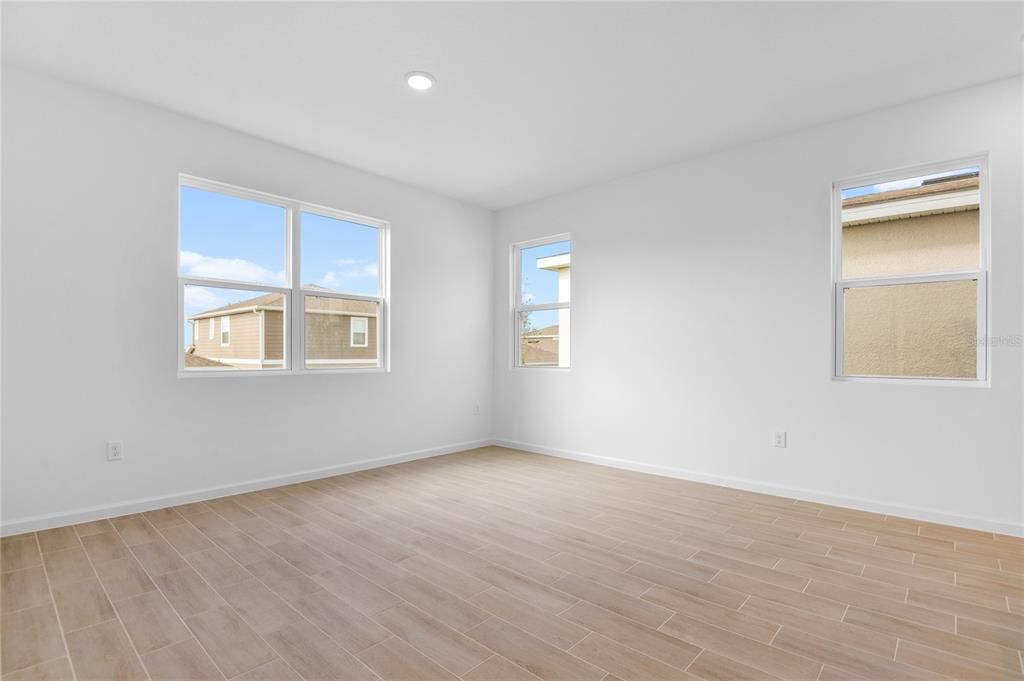 For Sale: $346,282 (4 beds, 3 baths, 2170 Square Feet)