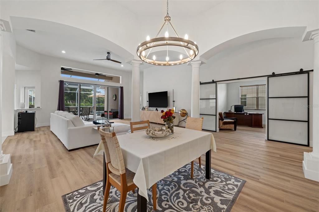 For Sale: $649,900 (3 beds, 3 baths, 2359 Square Feet)