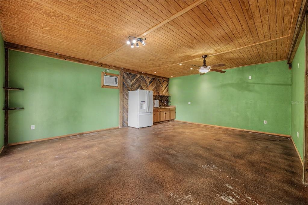 For Sale: $599,000 (4 beds, 3 baths, 2645 Square Feet)