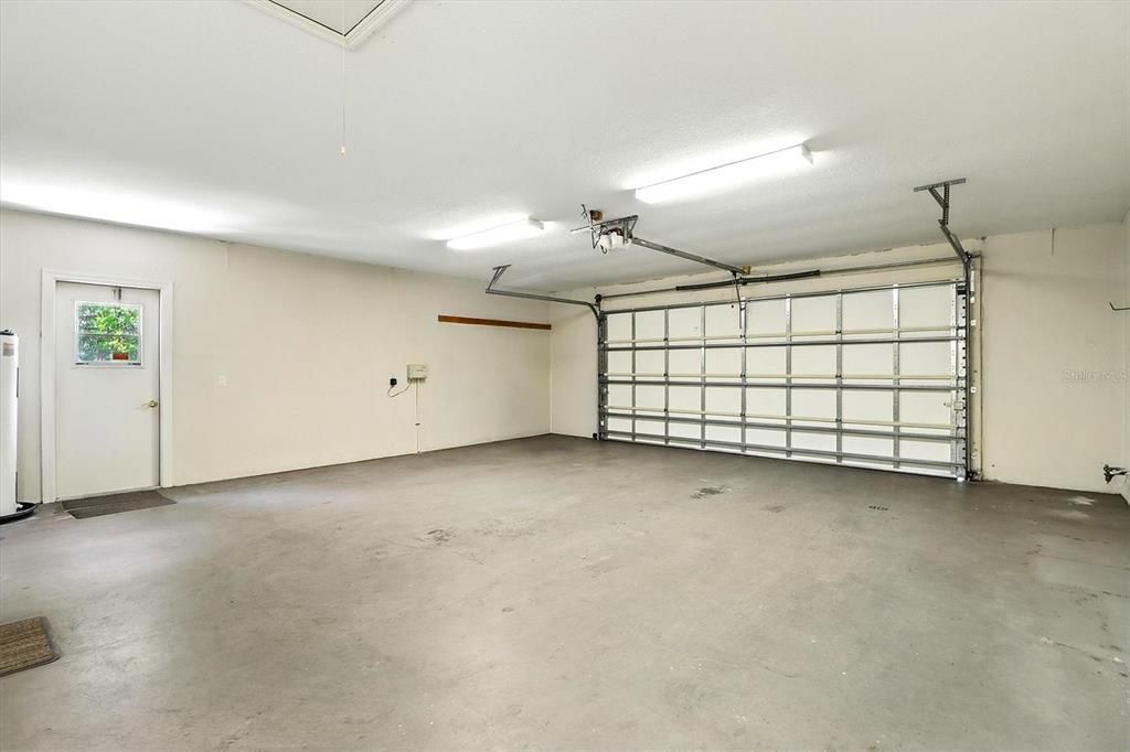 For Sale: $485,500 (3 beds, 2 baths, 3080 Square Feet)