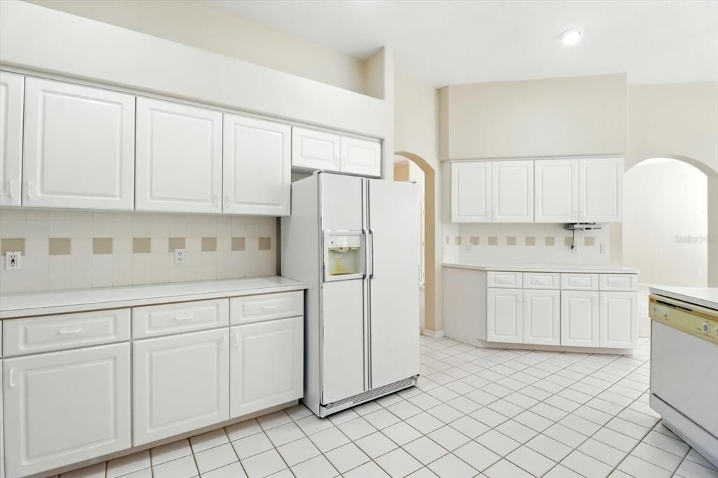 For Sale: $485,500 (3 beds, 2 baths, 3080 Square Feet)