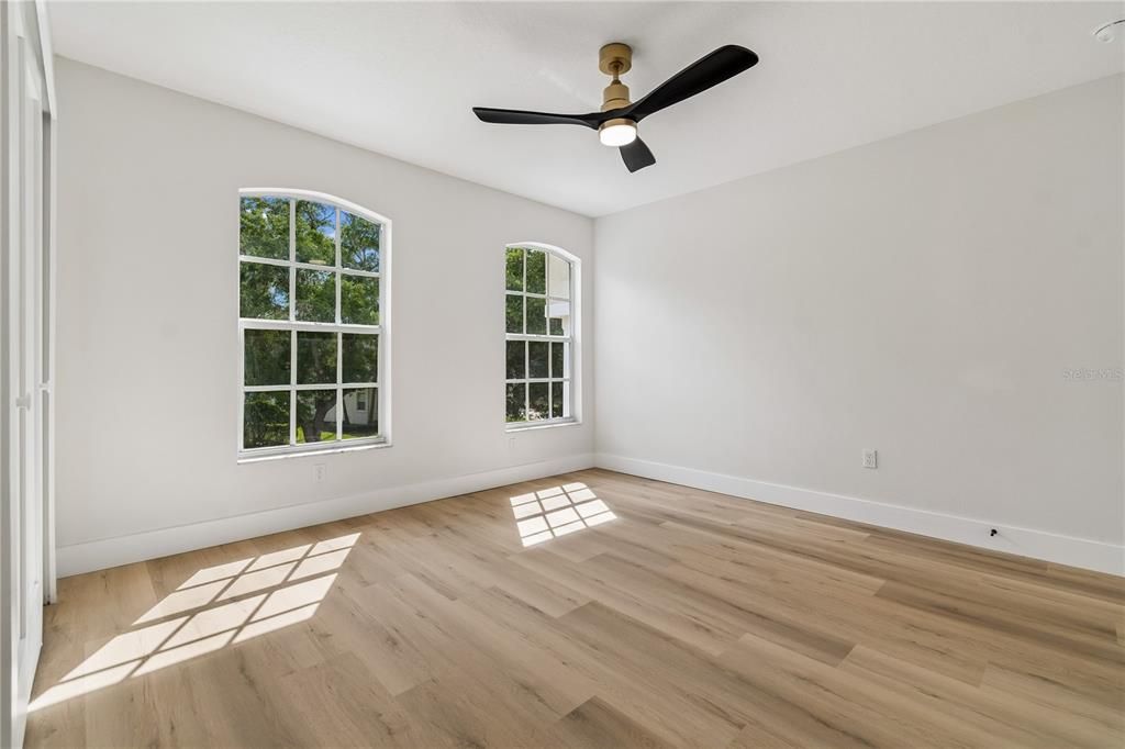 For Sale: $649,900 (5 beds, 3 baths, 3239 Square Feet)