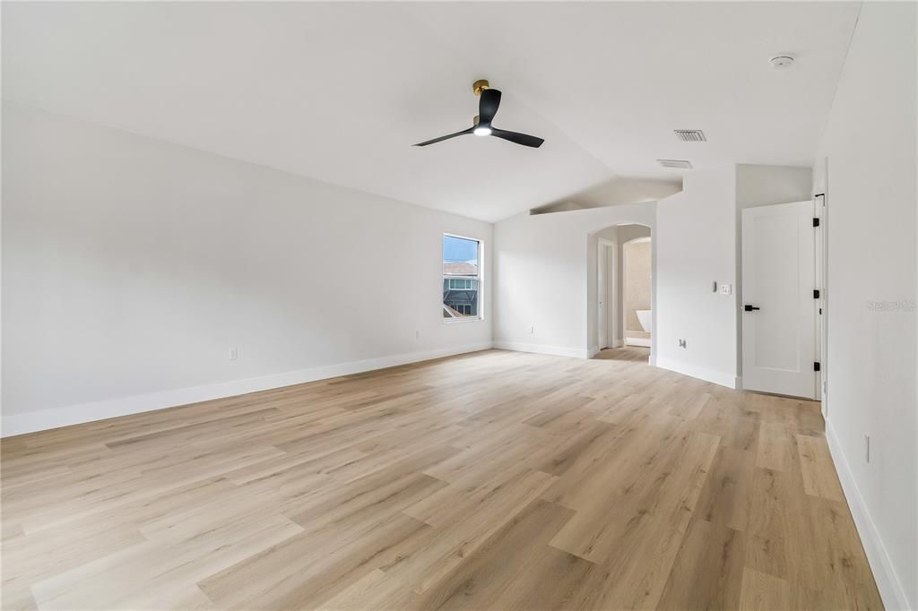 For Sale: $649,900 (5 beds, 3 baths, 3239 Square Feet)