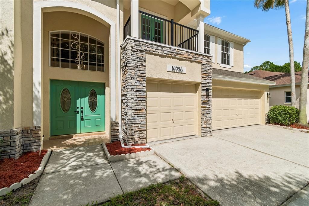 For Sale: $649,900 (5 beds, 3 baths, 3239 Square Feet)