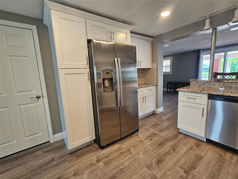 En Venta: $426,990 (2 camas, 2 baños, 1208 Pies cuadrados)