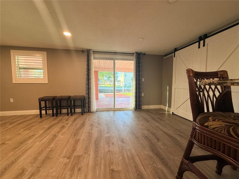 En Venta: $426,990 (2 camas, 2 baños, 1208 Pies cuadrados)