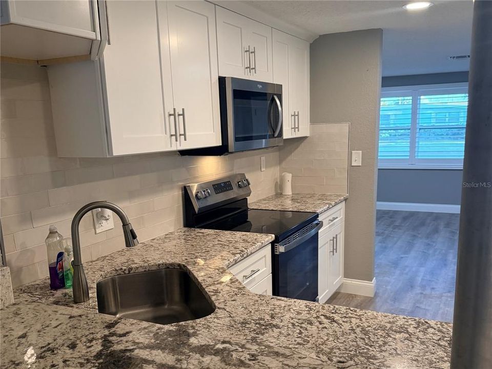 En Venta: $426,990 (2 camas, 2 baños, 1208 Pies cuadrados)