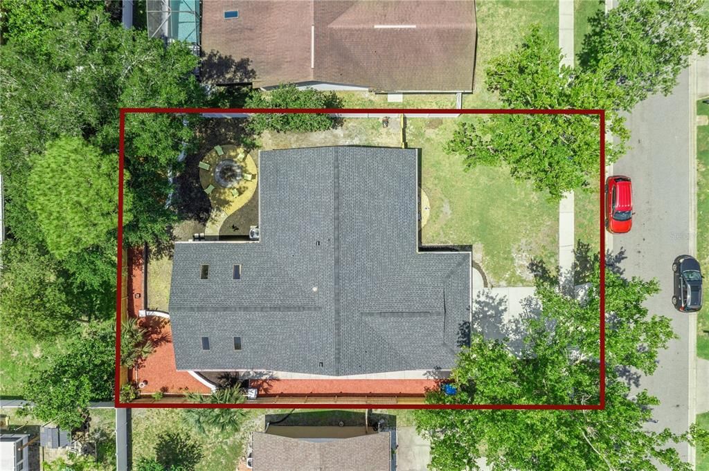 En Venta: $549,000 (4 camas, 2 baños, 2250 Pies cuadrados)
