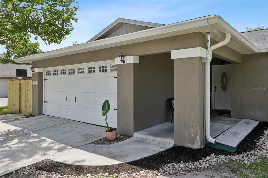 En Venta: $549,000 (4 camas, 2 baños, 2250 Pies cuadrados)