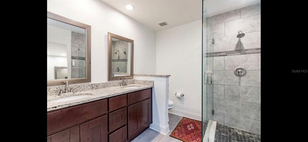 For Rent: $4,250 (3 beds, 2 baths, 1511 Square Feet)