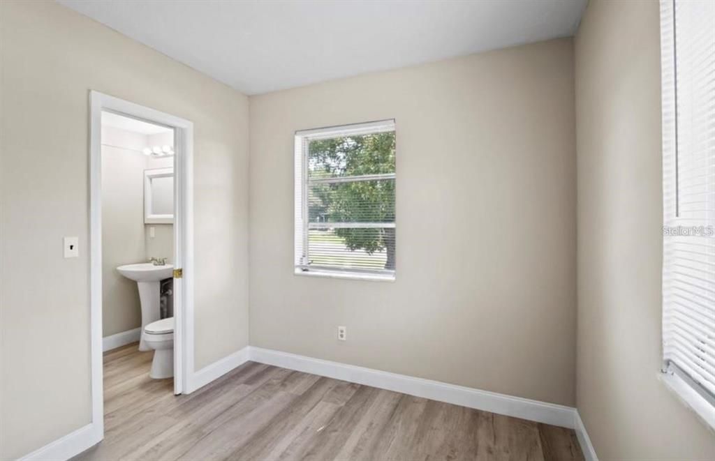 En Venta: $229,999 (3 camas, 2 baños, 1050 Pies cuadrados)